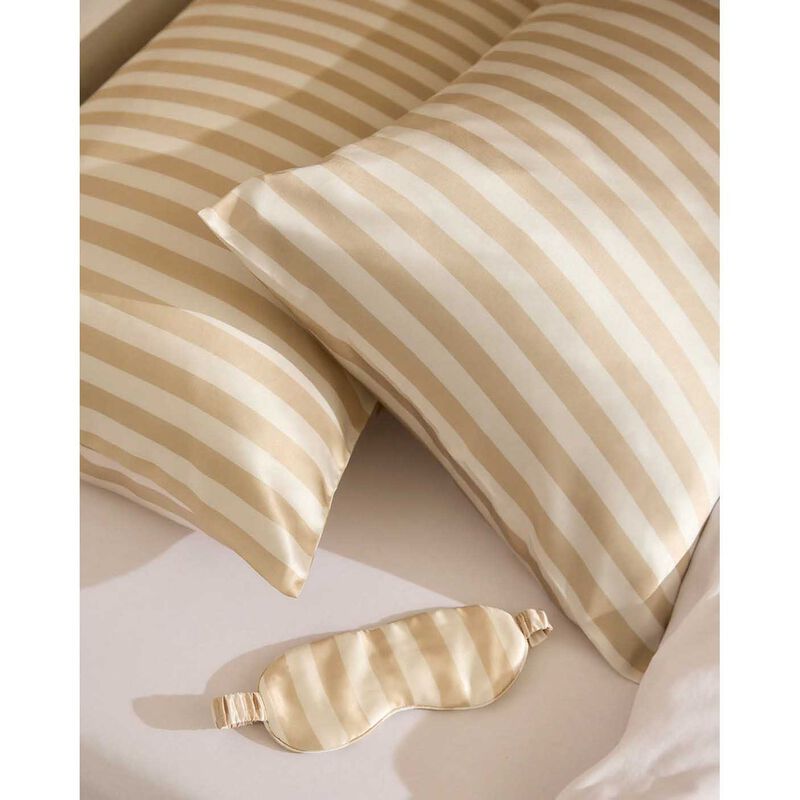 HOMMEY. Silk Pillowcase image number 1